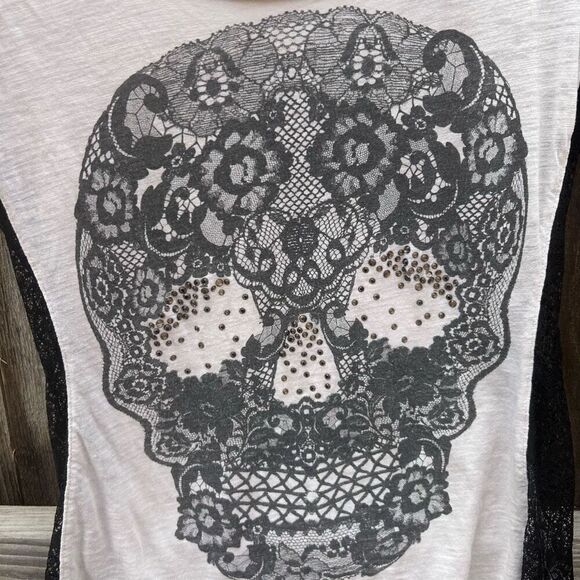 Express t-shirt short sleeve lace size small petite - Picture 2 of 9